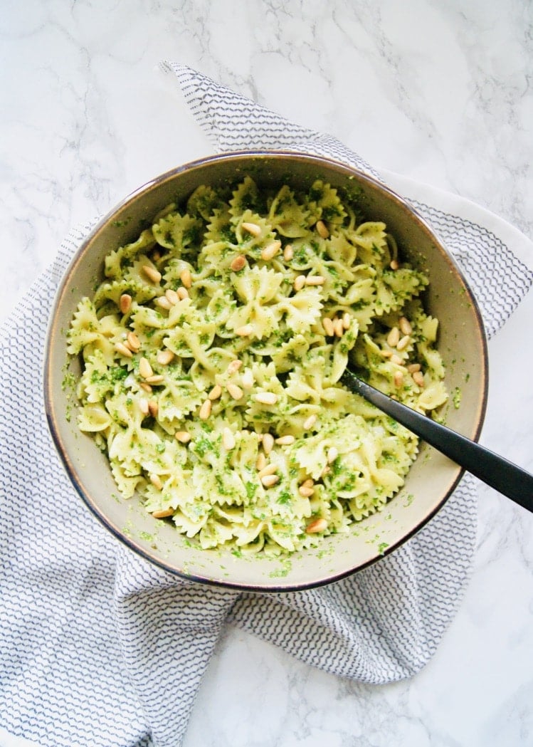 Easy Lemon Parsley Pesto Pasta | Kathleen's Cravings