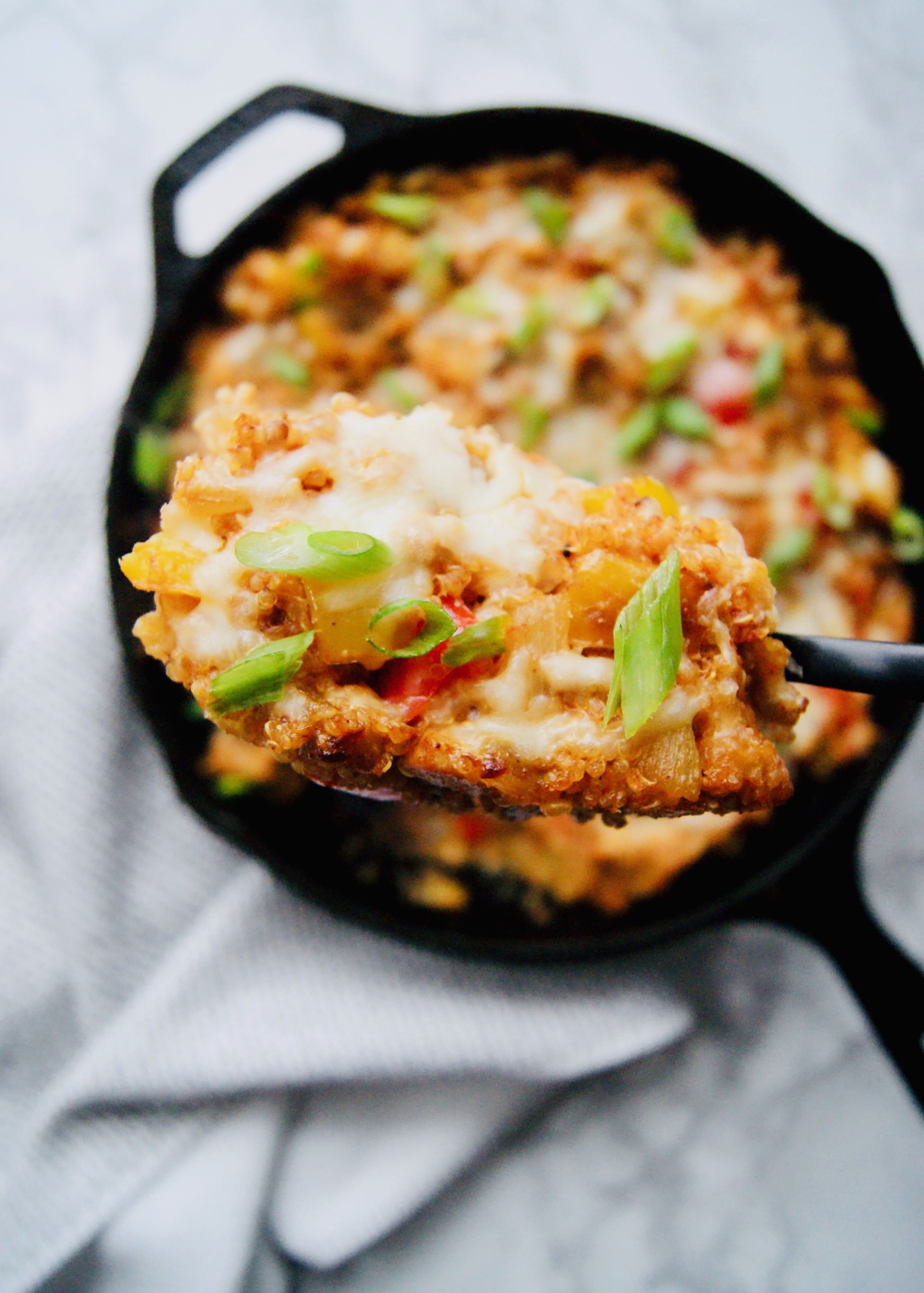 Close-up-of-fajita-chicken-quinoa-bake