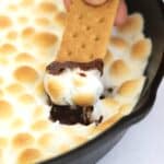 Skillet s'mores dip with graham crackers