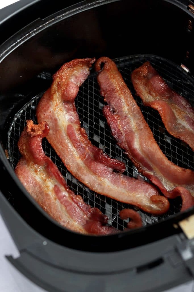 Cooked crispy bacon in the air fryer
