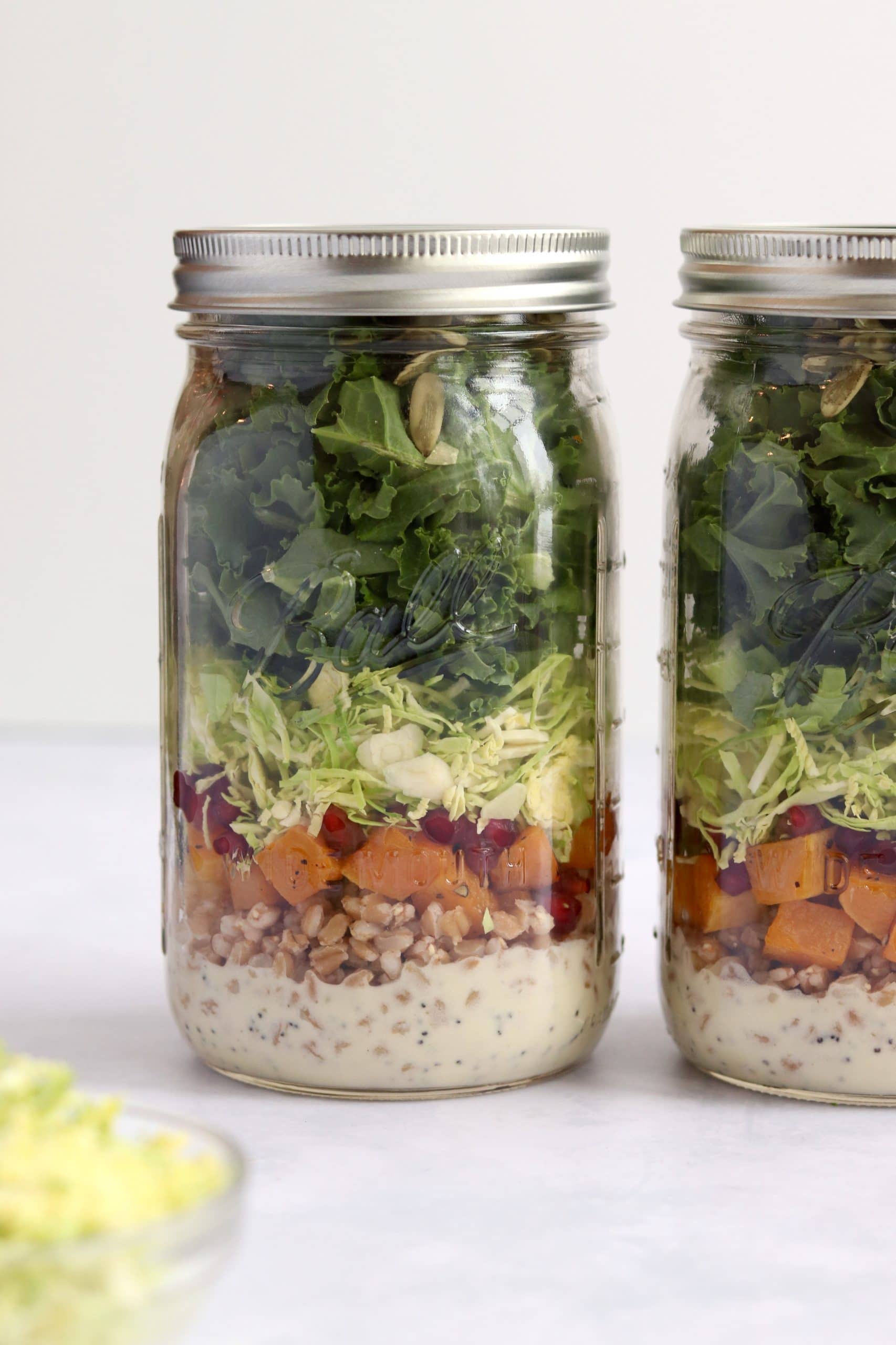Kale mason jar salad with roasted squash