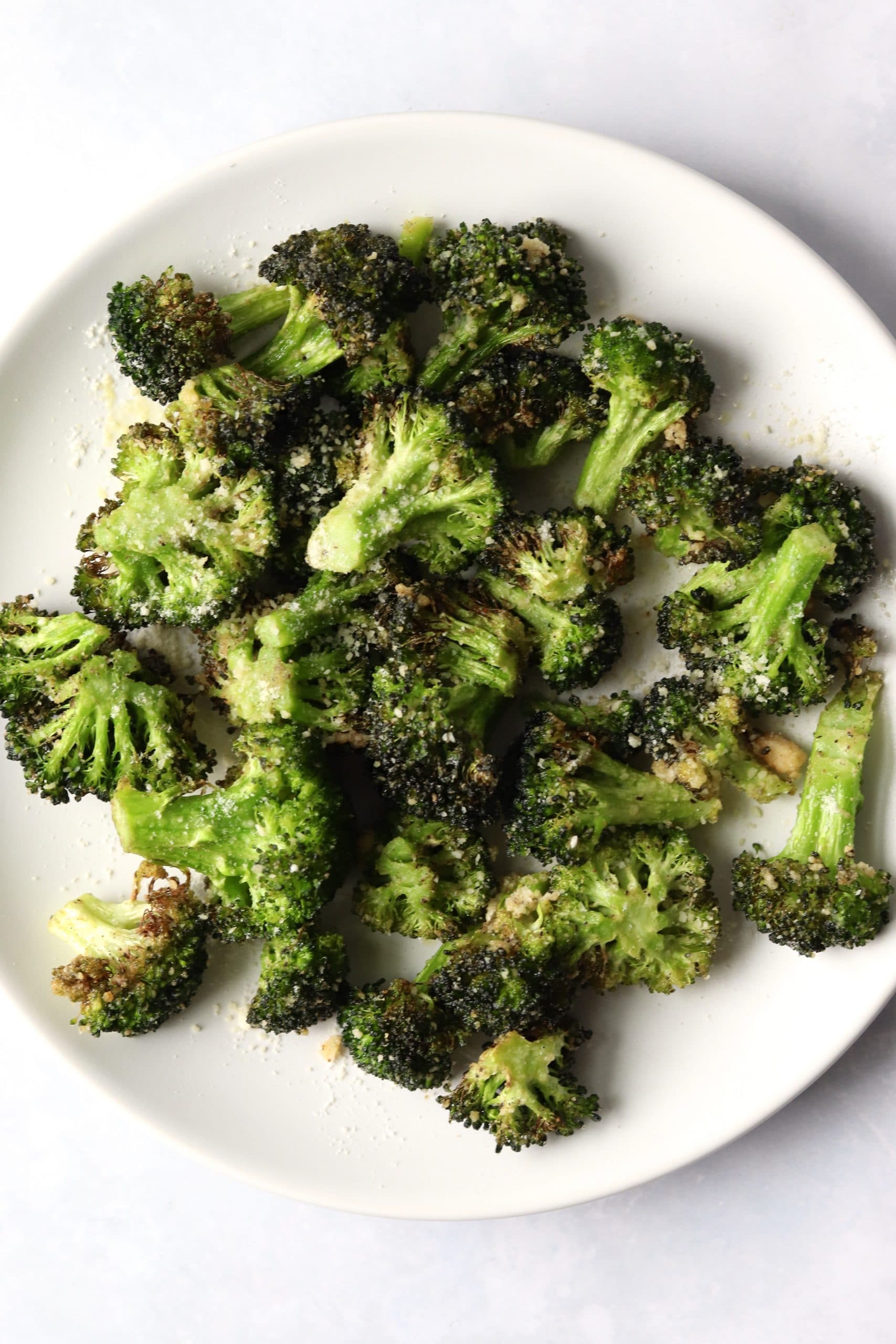 garlic parmesan broccoli on plate