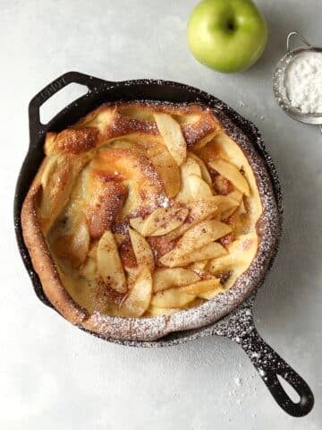 dutch baby with apples