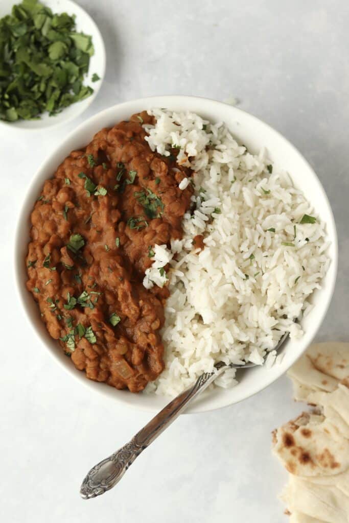 curry lentils with rice and naan