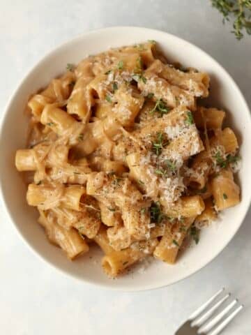 French onion pasta with thyme