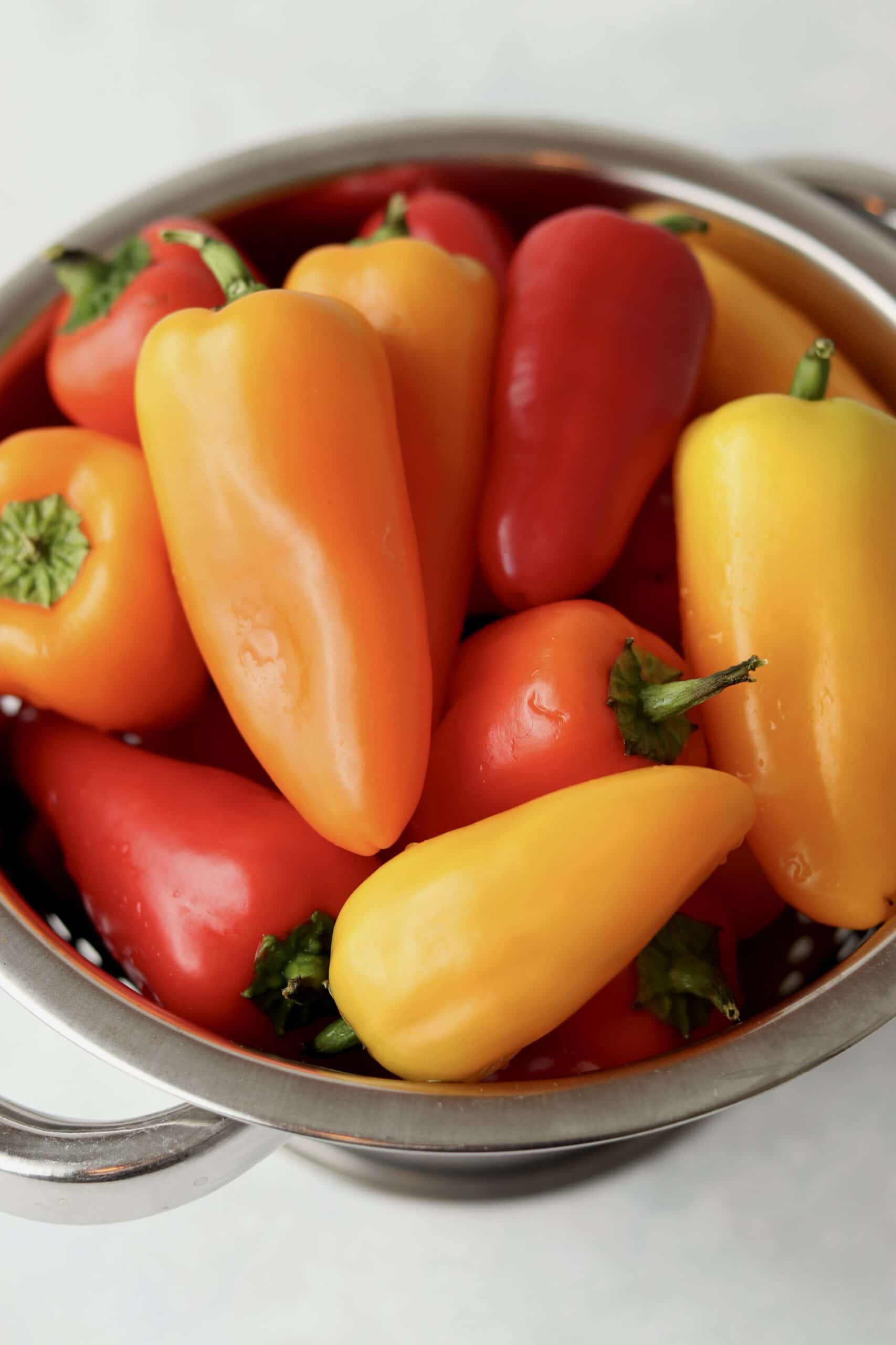 rainbow mini peppers