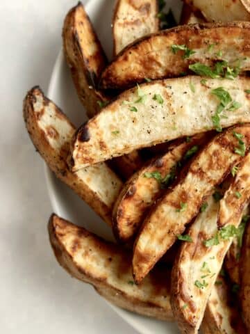 grilled fries sprinkled with parsley