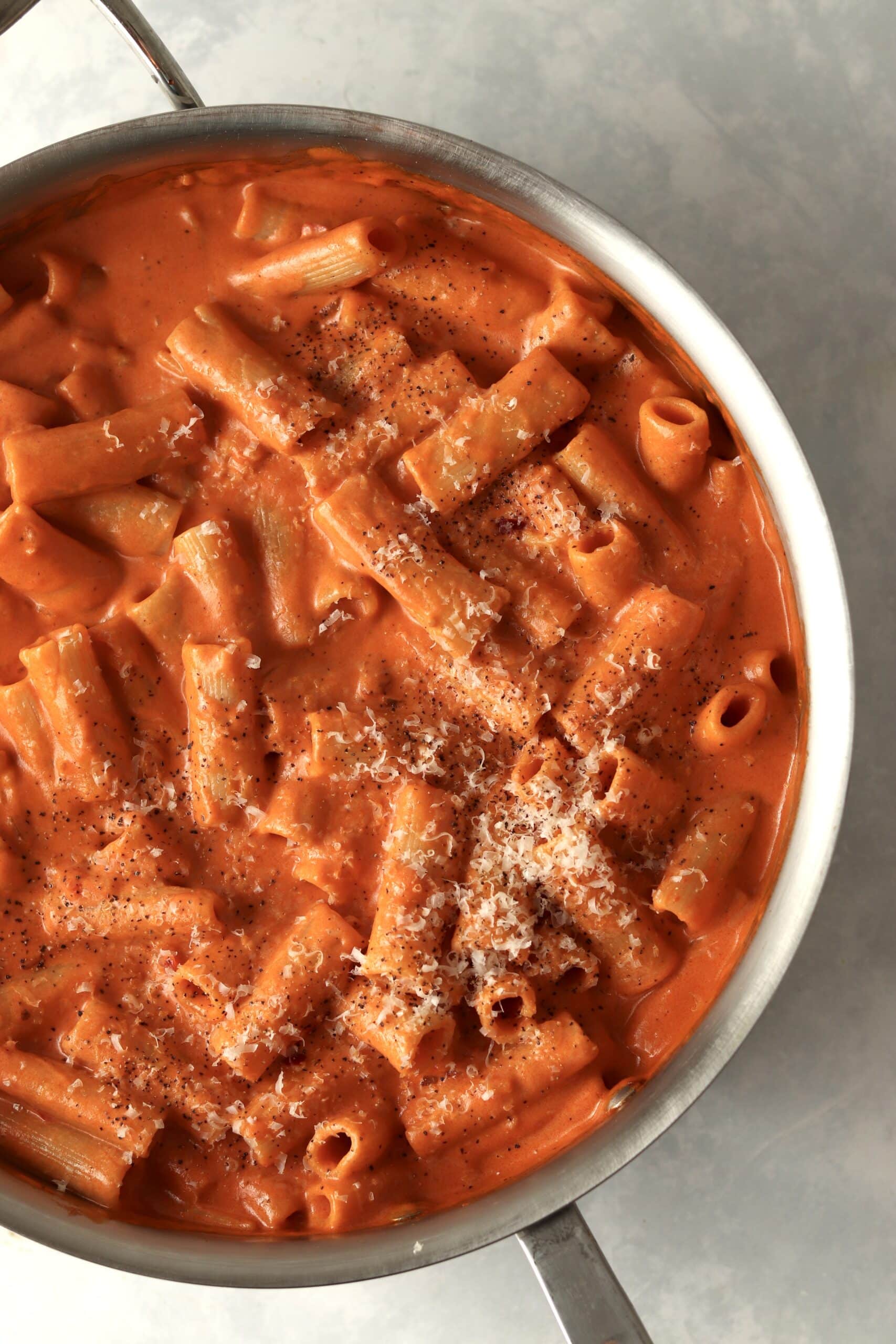 creamy spicy rigatoni pasta in a pot
